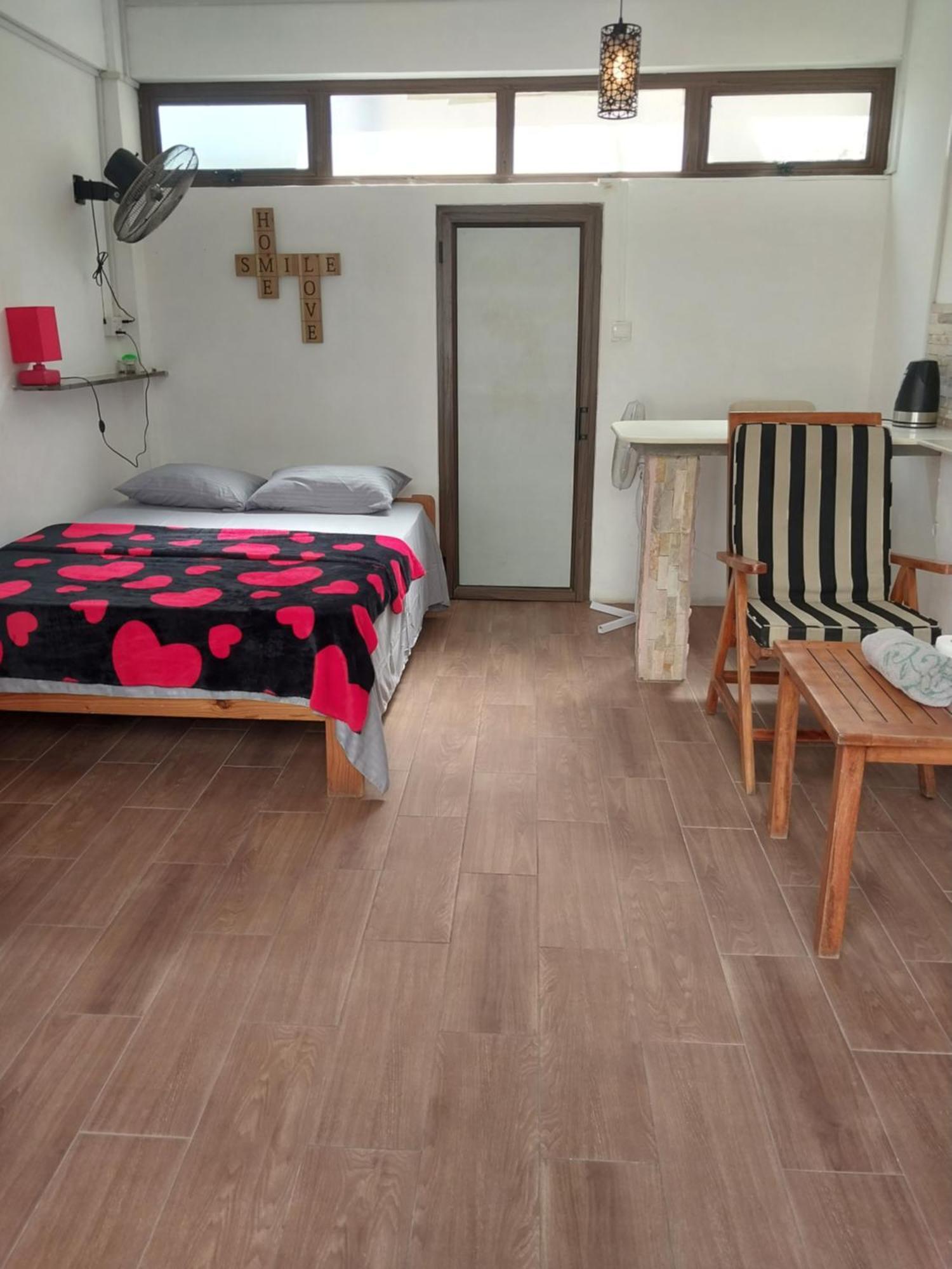 Love Cosy Studios Flic en Flac Экстерьер фото